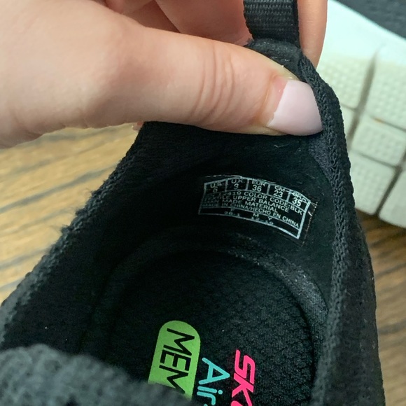 Good Condition Skechers Air Cooled Memory Foam Black Slip Ons Women’s Size 6 - Picture 9 of 15